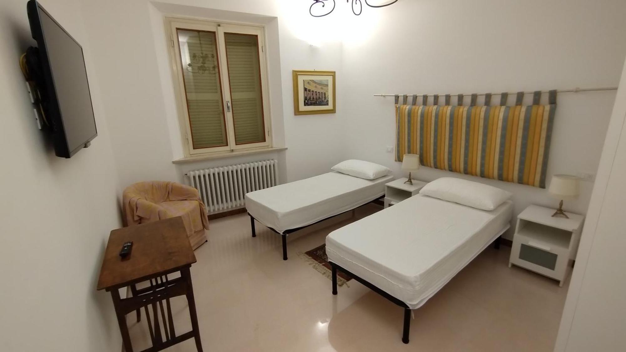 Palazzo Cavalletti - Appartamenti Nel Cuore Di Сенигаллия Экстерьер фото